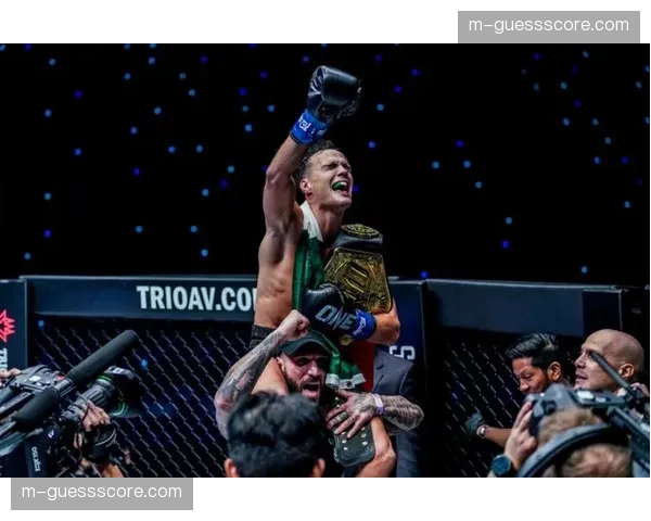 ONE冠军赛“周五格斗夜”：中国选手张沛勉冲击草量级踢拳金腰带