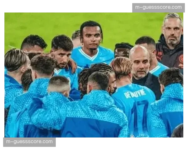 一场平局中的速度对决:记录曼城与利物浦比赛中双方超过五次“五脚内完成射门”的回合 一场平局中的速度对决:记录曼城与利物浦比赛中双方超过五次“五脚内完成射门”的回合